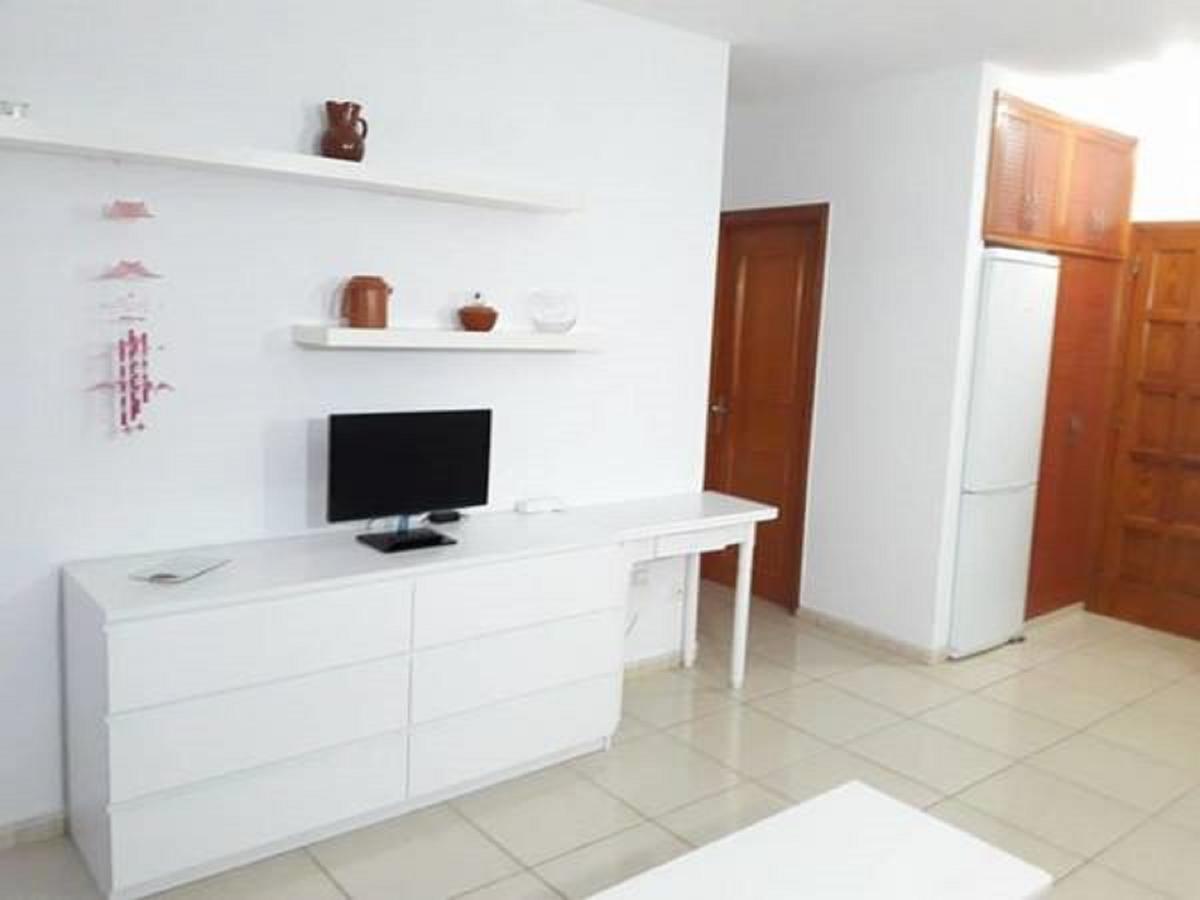 White Apartment Los Cristianos  Extérieur photo